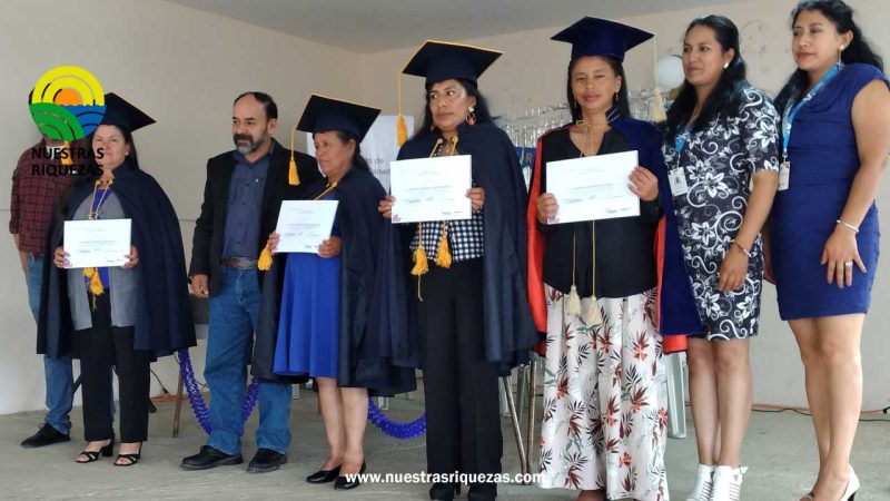 Productores de Bayas se capacitan en temas de Agricultura Familiar Campesina