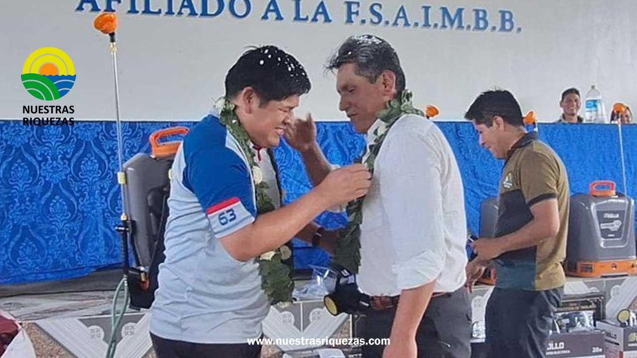 GOBIERNO ENTREGA FUMIGADORAS, ACCESORIOS Y EQUIPOS DE PROTECCIÓN A 844 FAMILIAS PRODUCTORAS DE ENTRE RÍOS