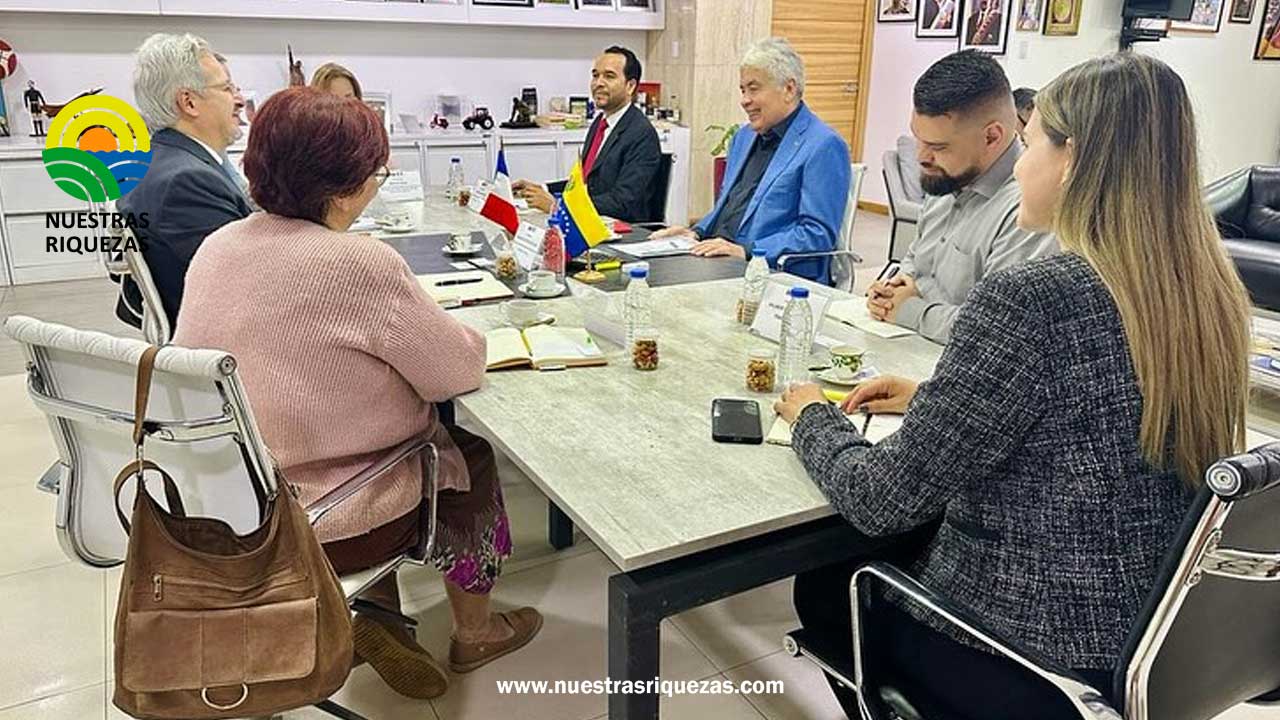 Francia con interés de invertir en Venezuela