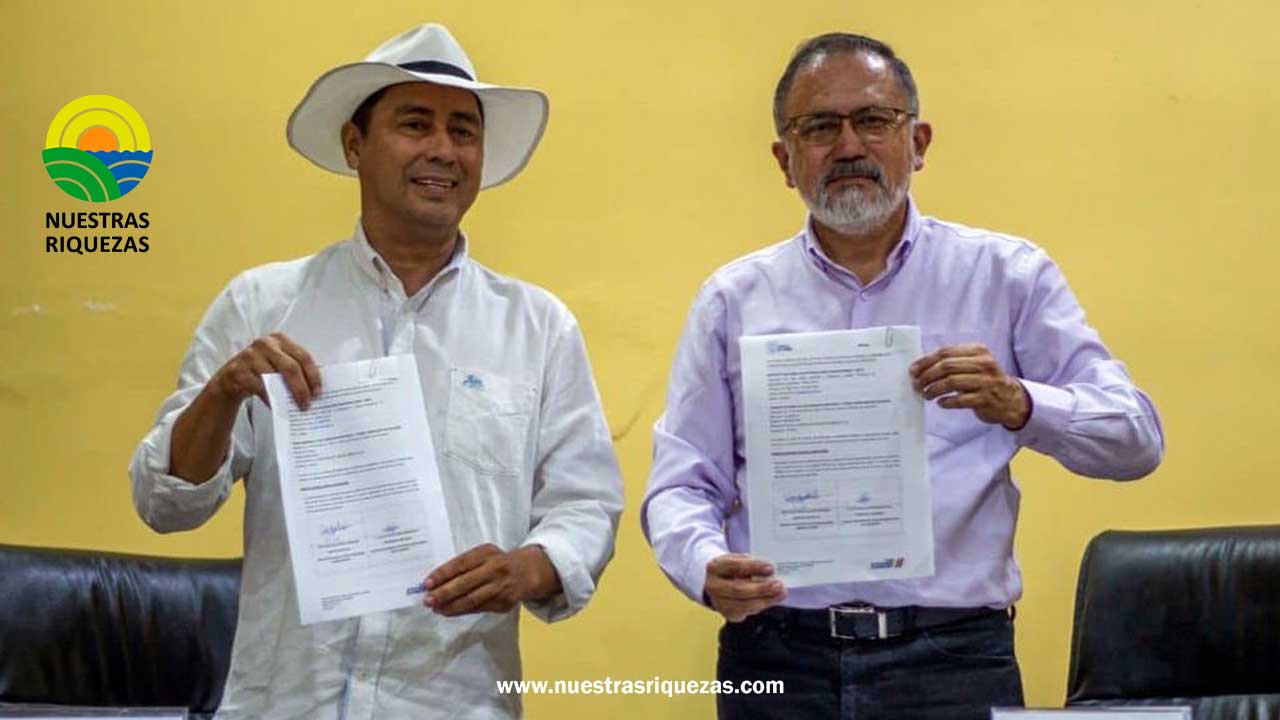 En la Estación Experimental Santo Domingo, junto a representantes del Pueblo Montubio de Ecuador
