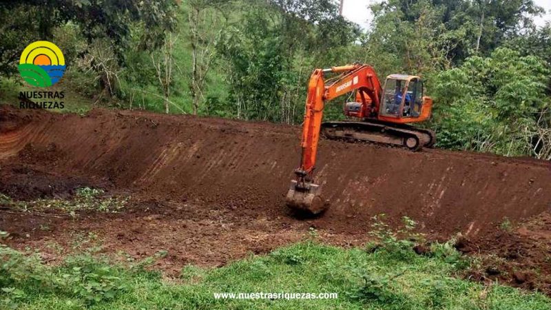MAG construye albarradas en Manabí, a fin de almacenar agua para el verano