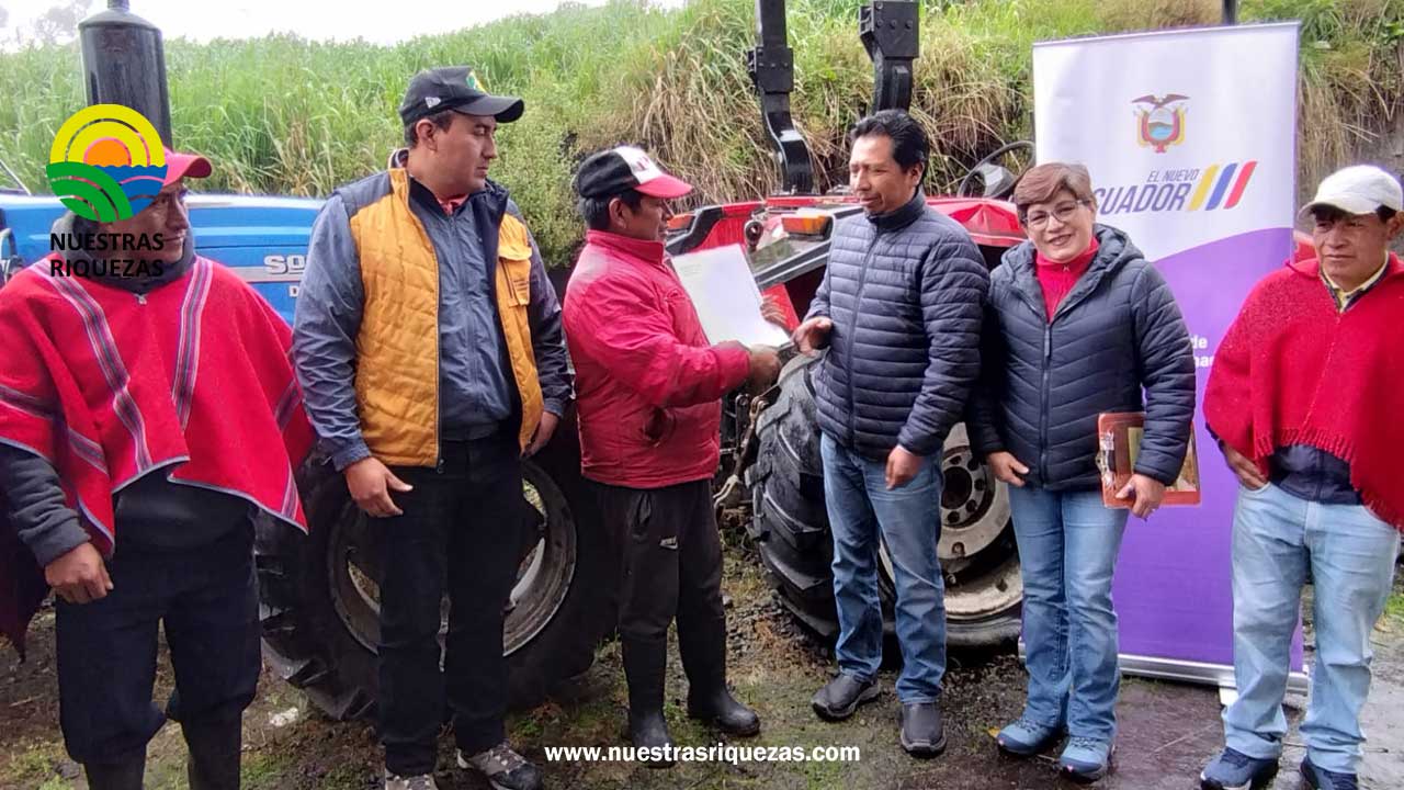 Maquinaria fortalece actividades agrícolas en Chiquicahua