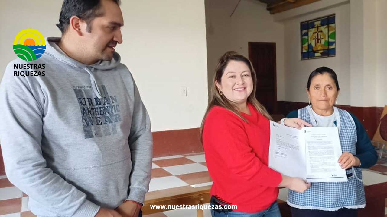 Productores de la Comunidad Villaflora legalizan su organización productiva