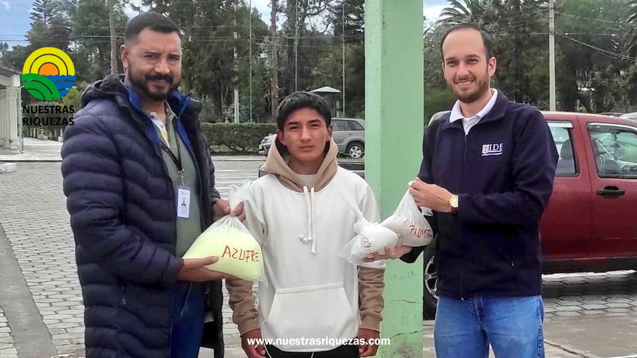 Productores ganaderos de Chimborazo reciben incentivos para fortalecer la actividad ganadera de la provincia