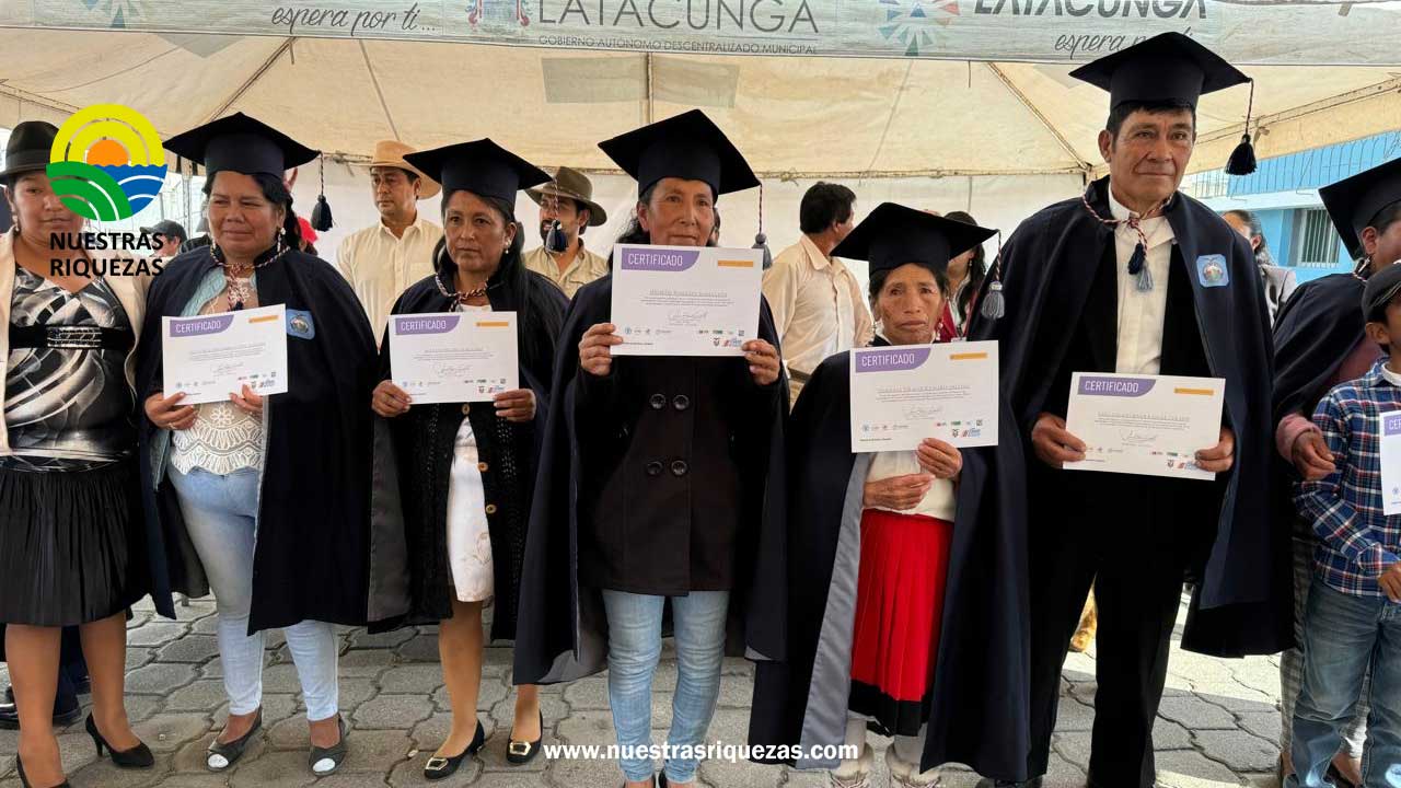 Productores de Pastocalle fortalecen sus conocimientos en la Agricultura Familiar Campesina