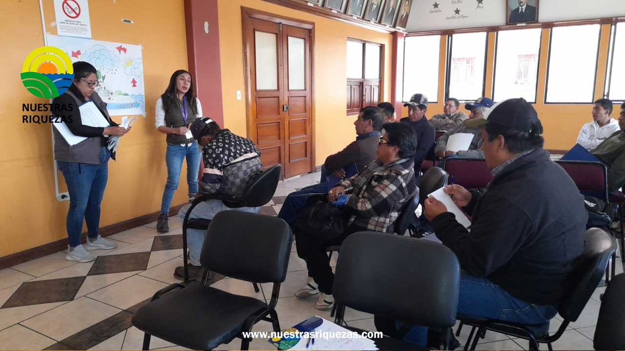 Agricultores de Carchi se capacitan en manejo y conservación del recurso hídrico, como alternativa ante sequía
