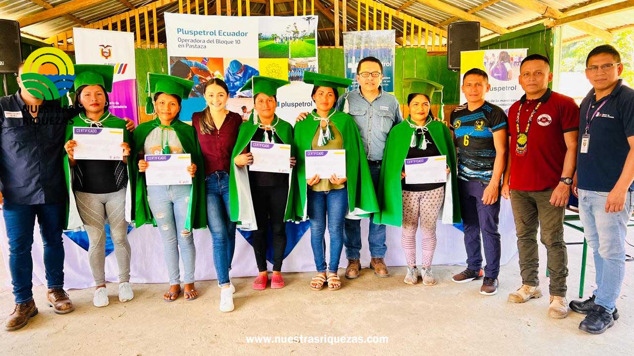 Productores de Pandanuque, en Arajuno, aprenden a realizar una producción forestal sostenible