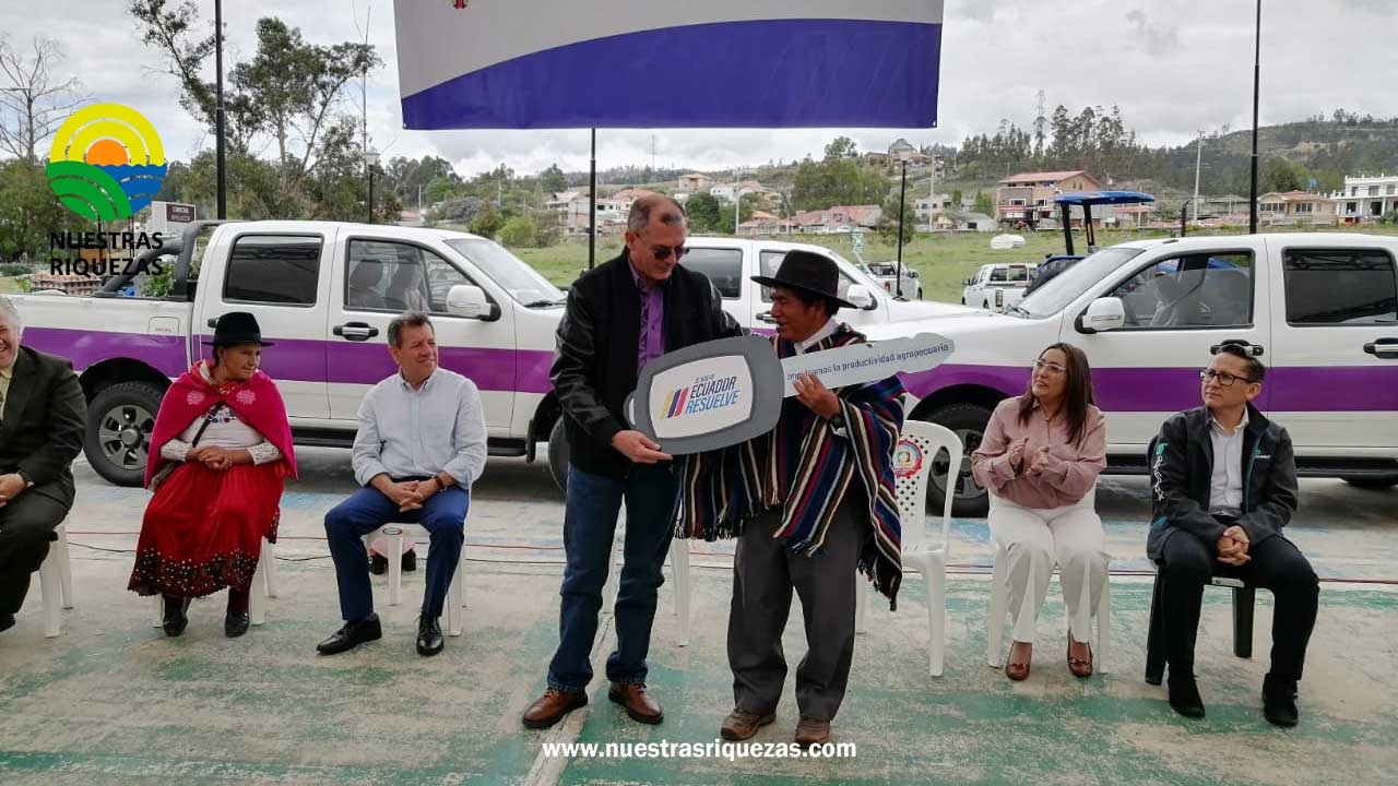 Productores del Cañar se benefician con bienes e insumos por más de 118.000 dólares